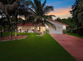 7817 Nutmeg Ct, Tamarac, FL 33321