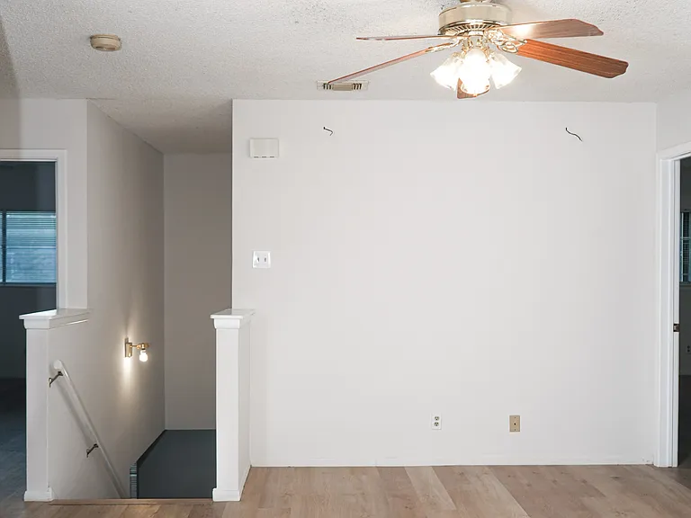 8011 Sunshine Trail Dr — Photo 41