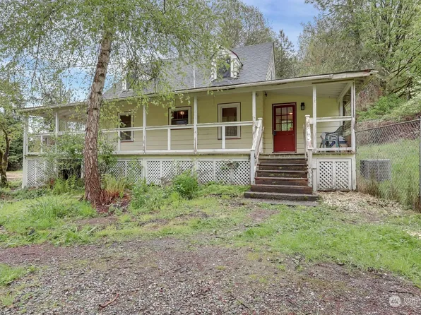 701 Meeks Avenue, South Prairie, WA 98385