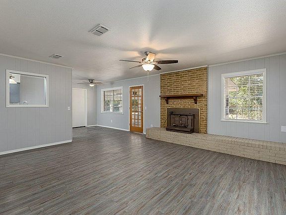 5th image of 123 Lancewood Cir
