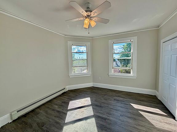 3rd image of 53 John St Floor 2