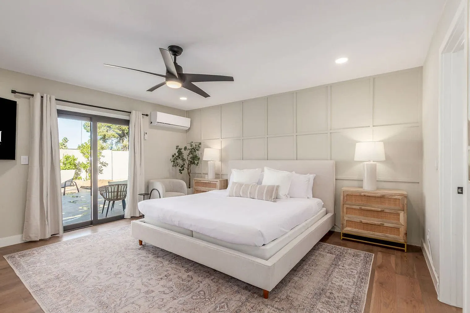 3 bed, 2.0 bath, 1948 sqft, $4,671 — Photo 3