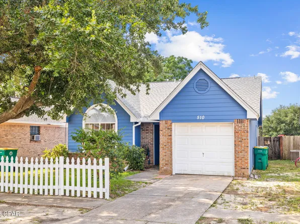 510 Woodland Park Cir, Mary Esther, FL 32569