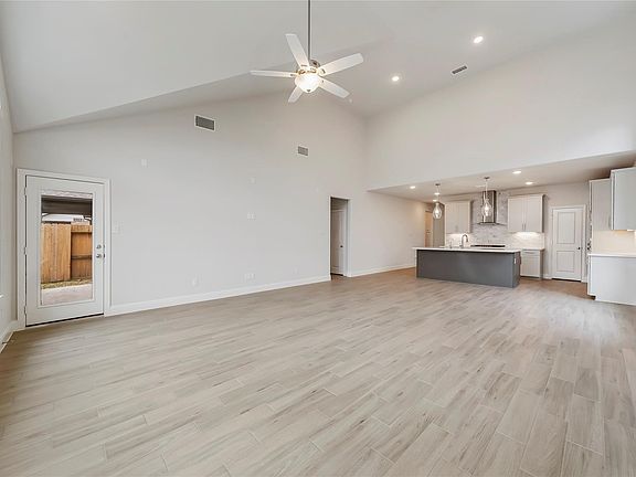 5th image of 1835 Waters Branch Dr