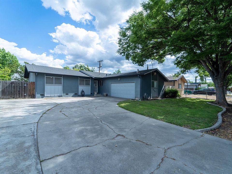 1st image of 426 Don Carlos Ave