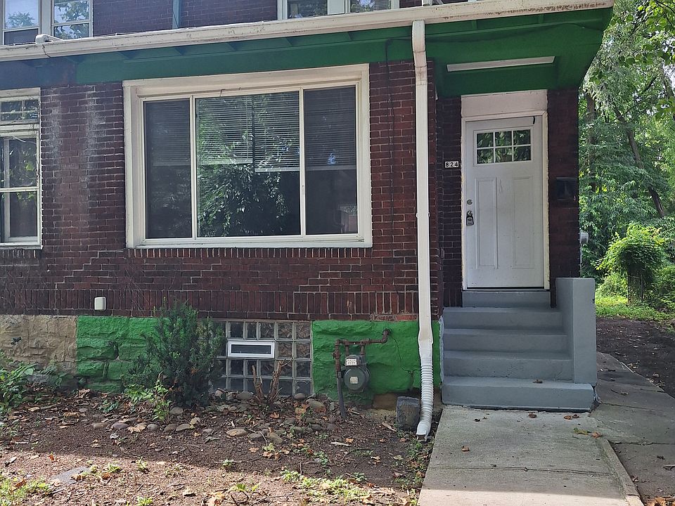 1st image of 824 Ramsey St