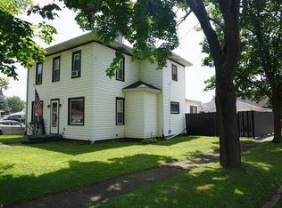 502 E Porter St, Malvern, OH 44644
