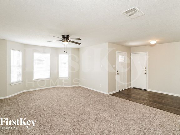 3rd image of 851 Quitman Oak