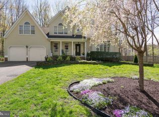 1679 Bayside Beach Rd, Pasadena, MD 21122