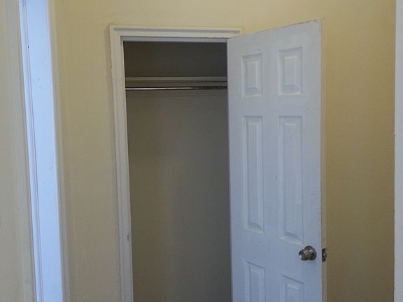 2nd image of 166 W 129th St APT 5