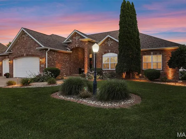 7049 Scioscia Ln, Edwardsville, IL 62025