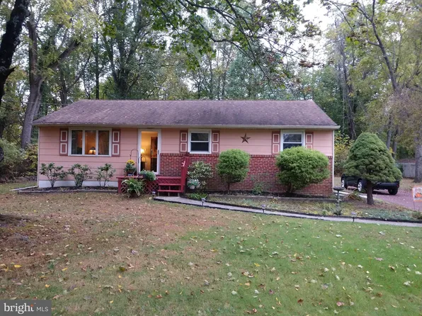 39 Spring Garden St, Lindenwold, NJ 08021