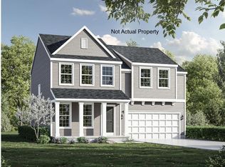 8989 Philmont Curve Dr, Blacklick, OH 43004
