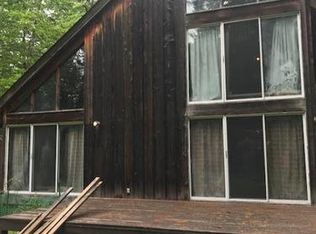 187 Chokeberry Dr, Milford, PA 18337