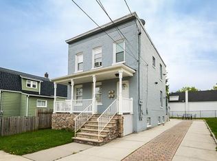 51 Douglas St, Fords, NJ 08863