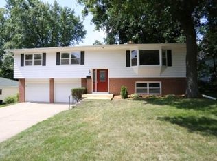 502 Meadowlark Dr, Madison, WI 53714