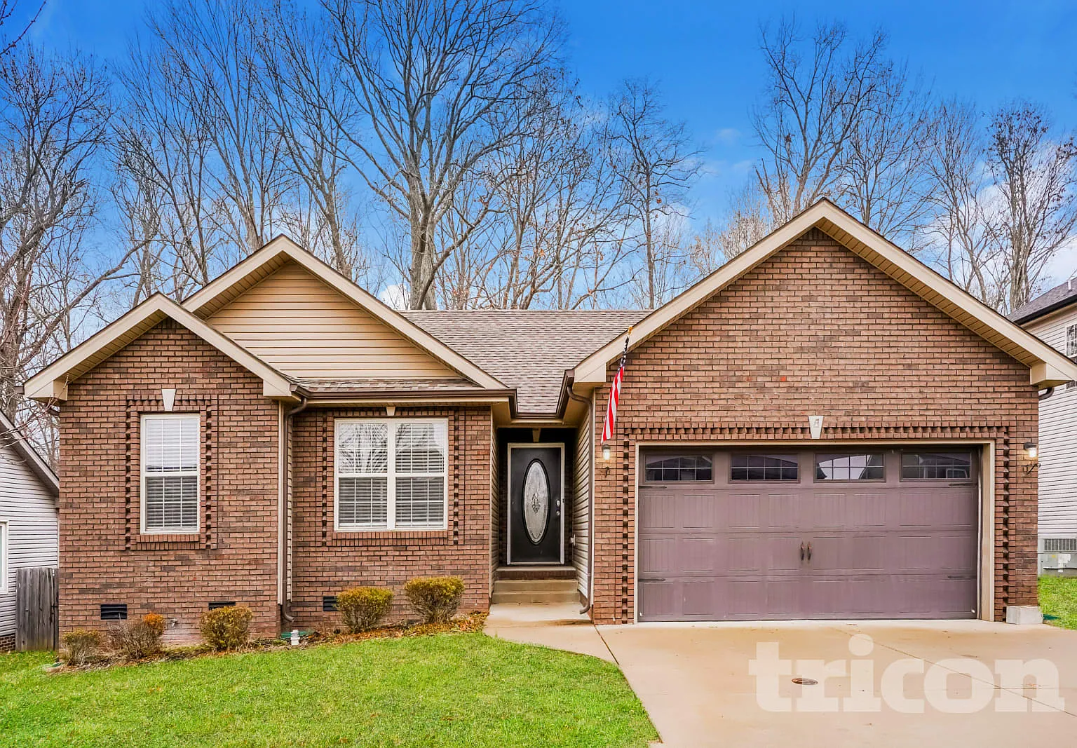 1889 Jackie Lorraine Drive Clarksville TN — Photo 1