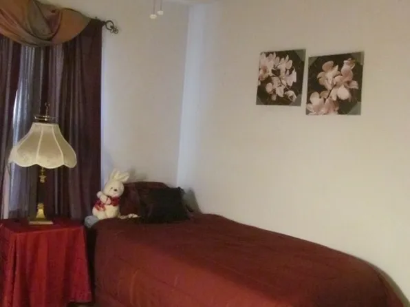 4304 Pepperidge Ct, Freehold, NJ 07728