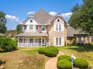 5 Gateway Dr, Kilgore, TX 75662