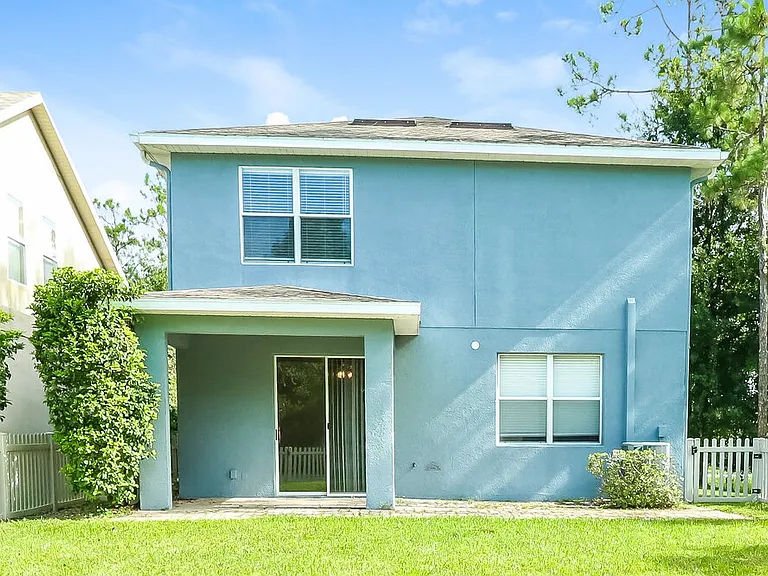 7926 Citrus Blossom Dr — Photo 17