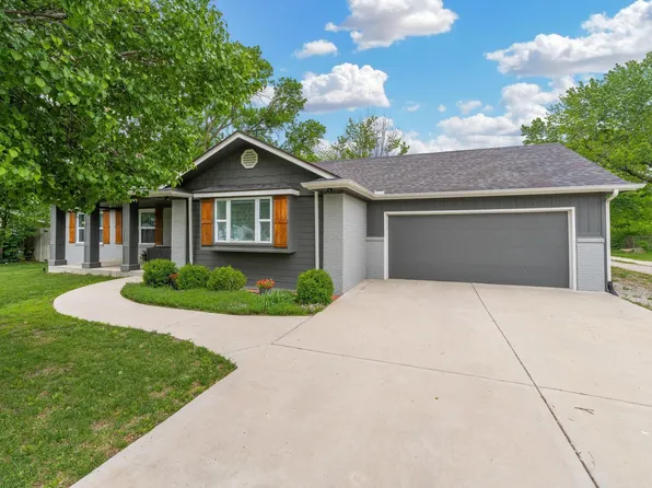 151 N Jackson Heights St, Wichita, KS 67206
