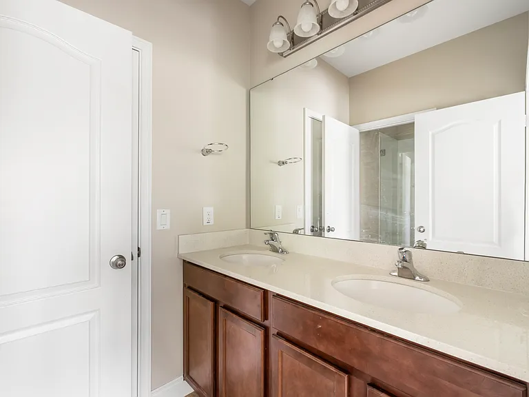7243 Rambling Water Way — Photo 10