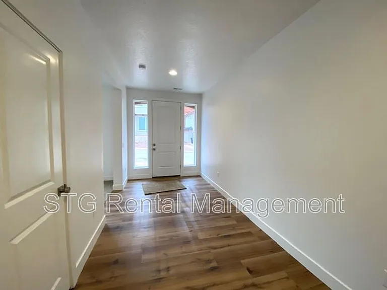 438 Stone Mountain Dr #52-A — Photo 9