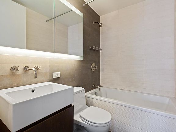 5th image of 515 E 72nd St APT 17E