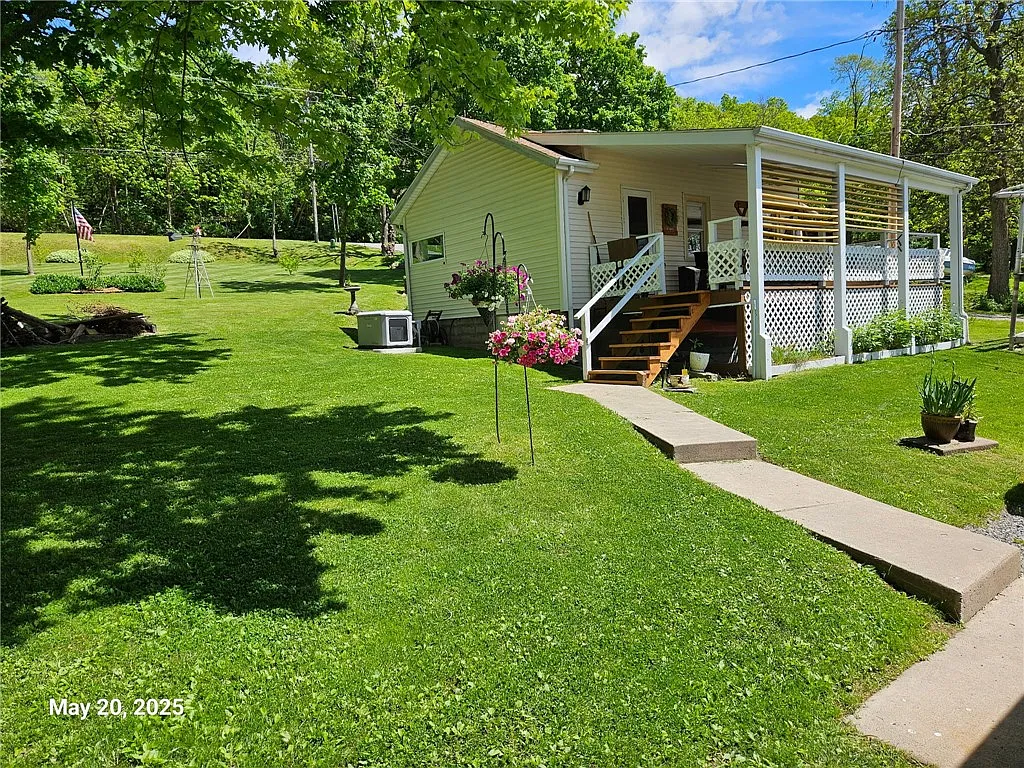 8476 Harvard St photo 1