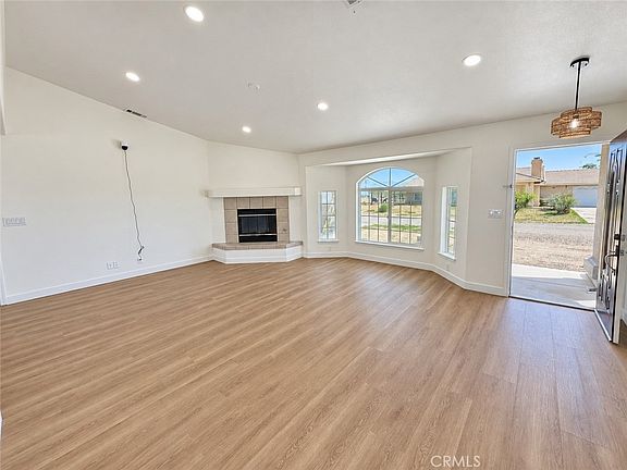 5th image of 10968 Nambe Rd