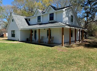 1104 Avenue C, Sweeny, TX 77480