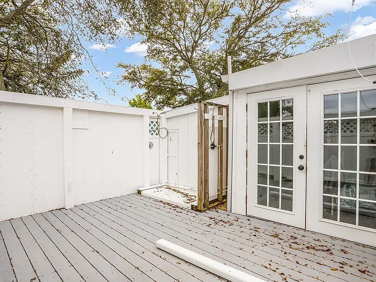1680 SW 84th Ave — Photo 9