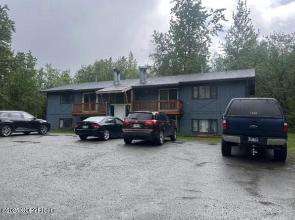 890 E Blind Nick Dr, Wasilla, AK 99654