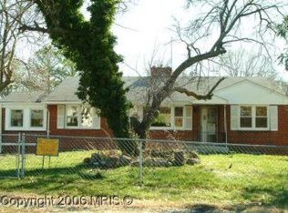 4601 Henderson Rd, Temple Hills, MD 20748