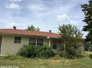 305 Wolf Branch Rd, Greenbrier, AR 72058