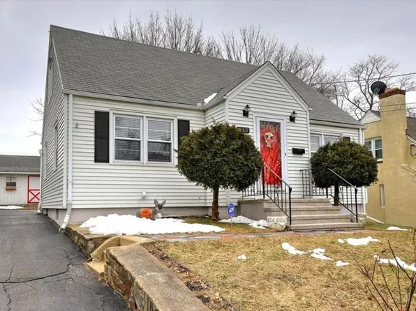 815 Ruth St, Bridgeport, CT 06606