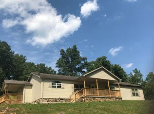 3722 Smith Br, Grayson, KY 41143