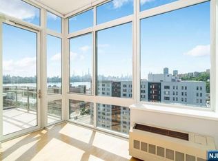1807 Hudson Park, Edgewater, NJ 07020