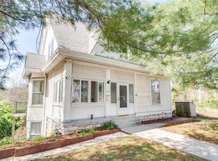 1252 State St, Alton, IL 62002