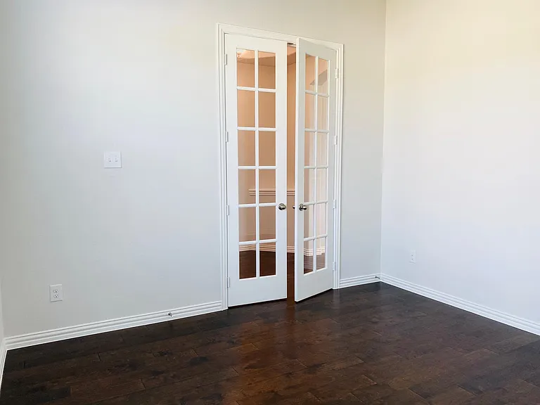4001 Smokey Hill Ct — Photo 9