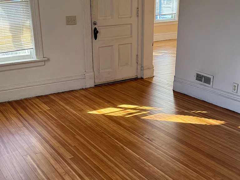 153 N Franklin St #1 — Photo 2
