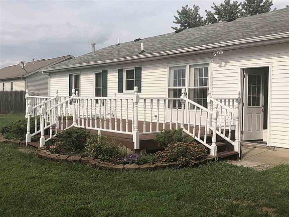 3rd image of 65721 Harwood Dr