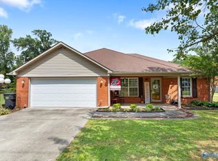 1955 Nethery Rd, Hartselle, AL 35640