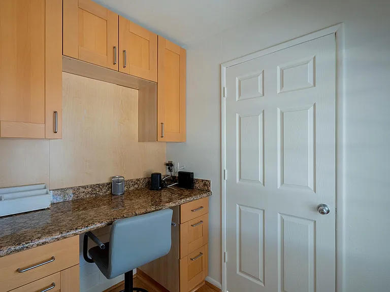 3324 N 6th Ave — Photo 37