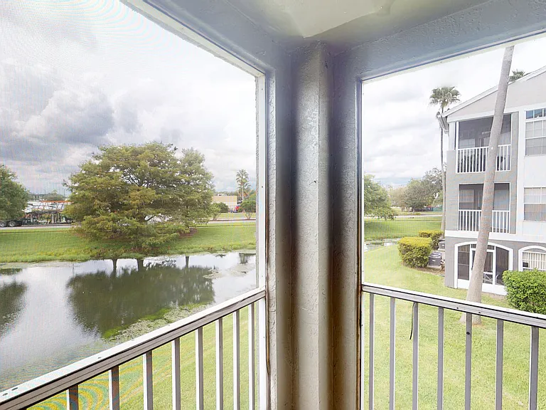 Arbors at Lee Vista — Photo 55