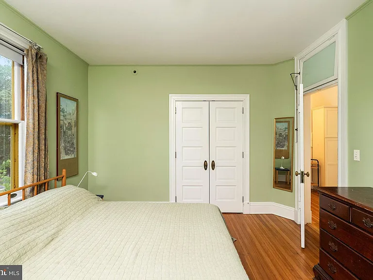 2 Hamilton Ave — Photo 13