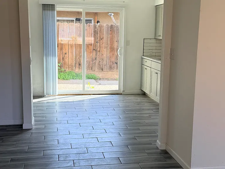 40 W Beverly Dr — Photo 16