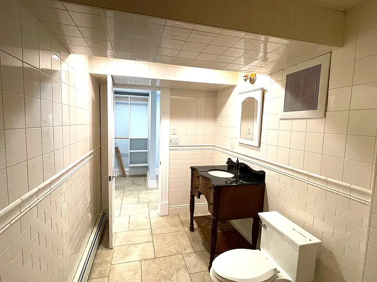 36 Sunhill Ln — Photo 11