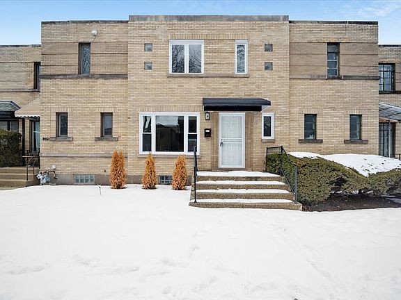 2nd image of 803 Brummel St
