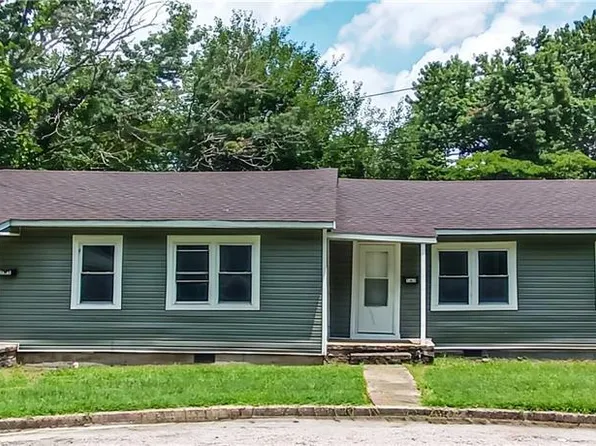 163 Choate St, Portsmouth, VA 23707